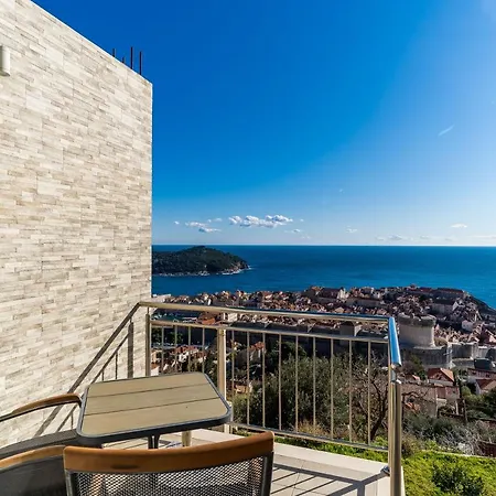 The View Apartment *