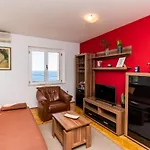 The View Apartment *