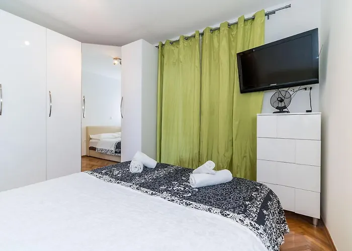 The View Апартаменты *