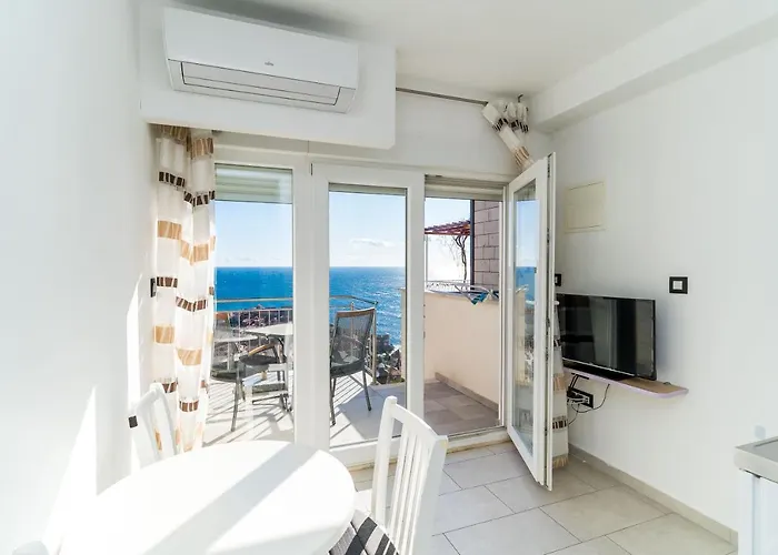 The View Апартаменты *